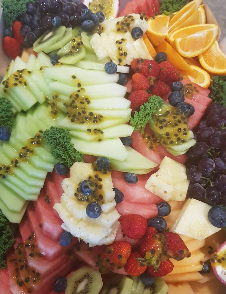 fruit-grazing-box-deli-dine-on-market